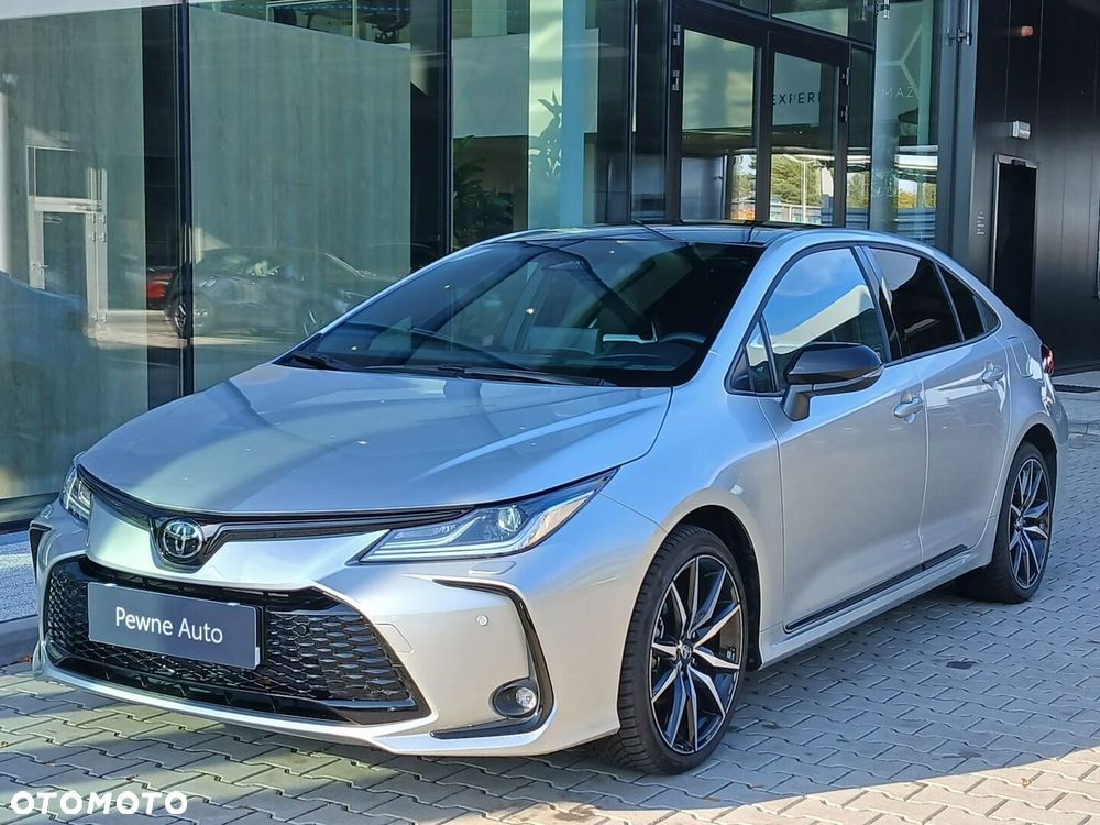 Toyota Corolla 1.8 Hybrid GR Sport - 38