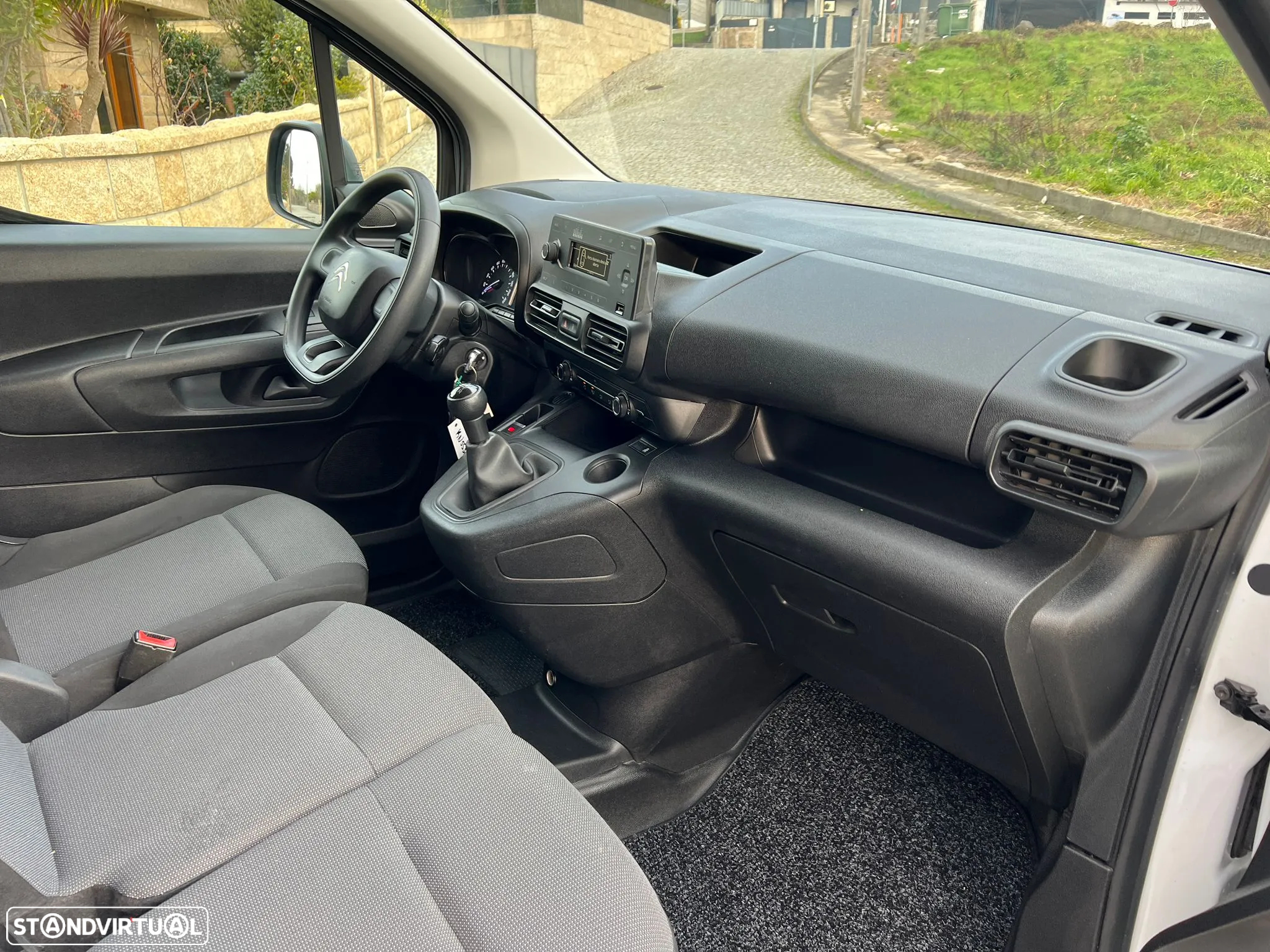 Citroën Berlingo 1.5 3 L 70.000 KLM - 11
