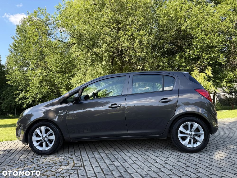 Opel Corsa 1.2 16V Cosmo - 7