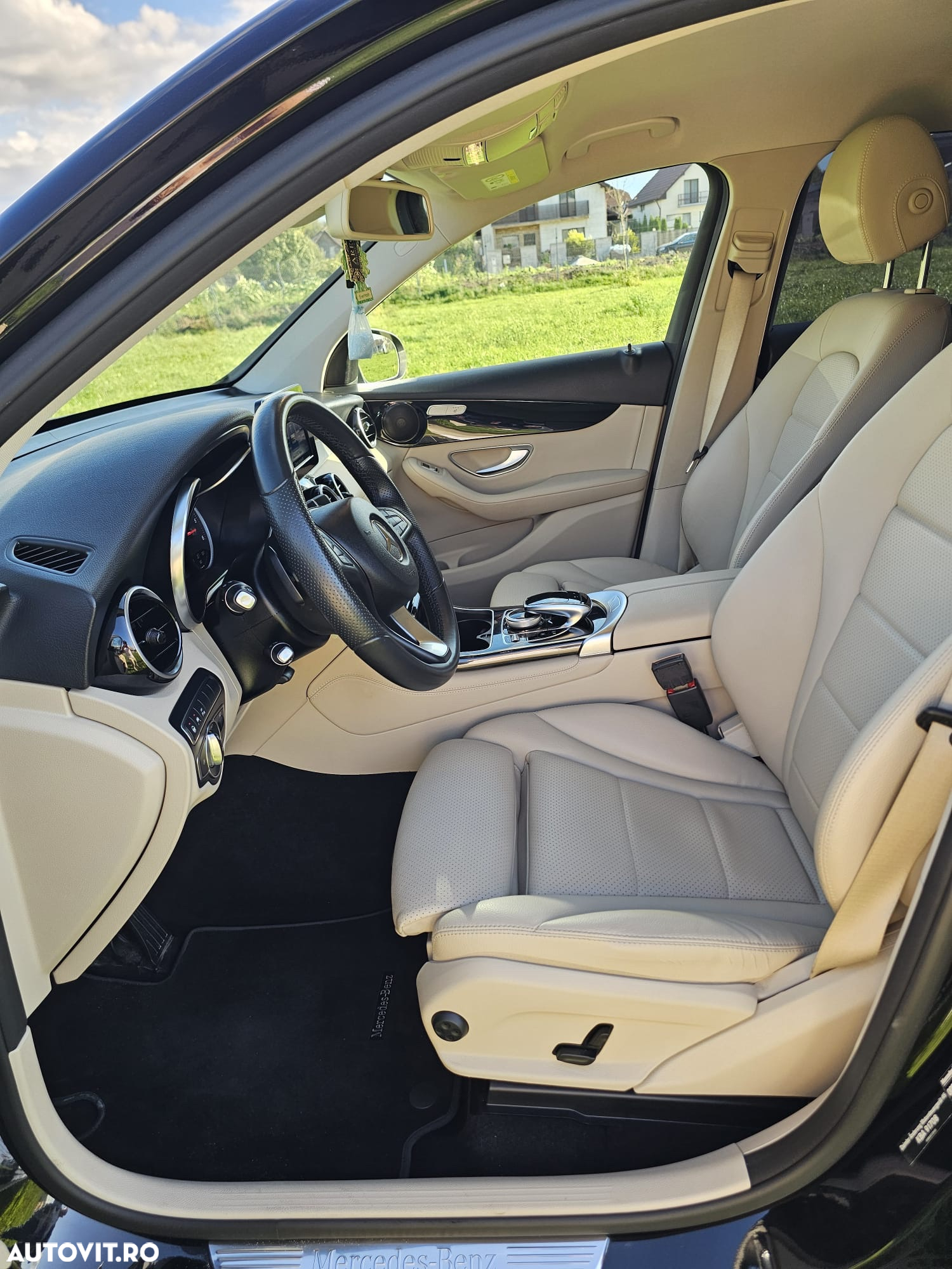 Mercedes-Benz GLC 250 d 4MATIC - 10