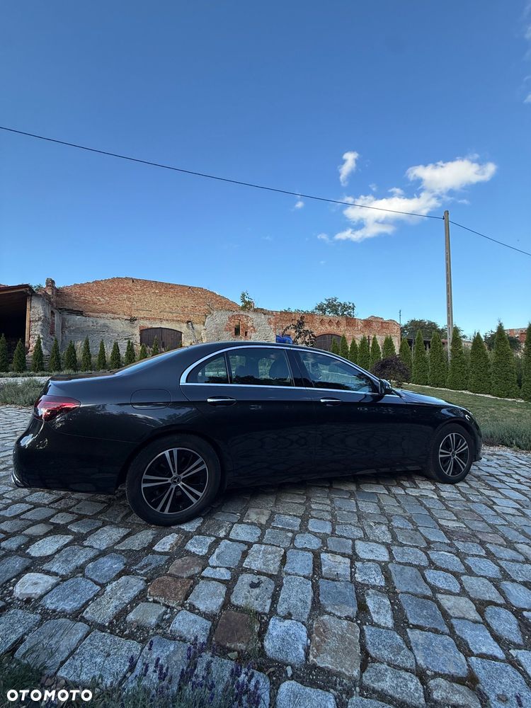 Mercedes-Benz Klasa E 300 d 4-Matic Avantgarde - 4