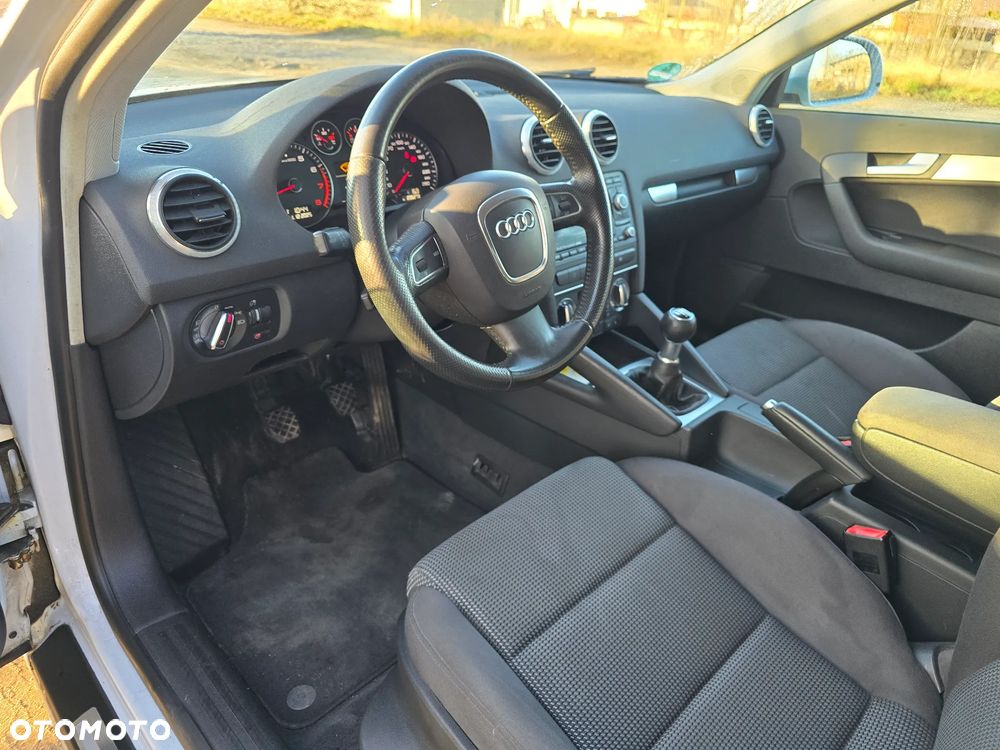 Audi A3 Sportback 1.8 TFSI S line Sportpaket (plus) - 7