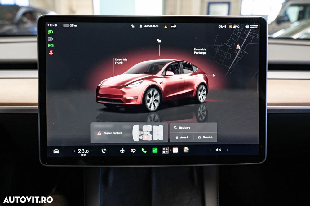 Tesla Model Y - 34