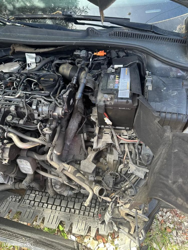 VW Golf Variant 1.6 TDi Confortline - 11