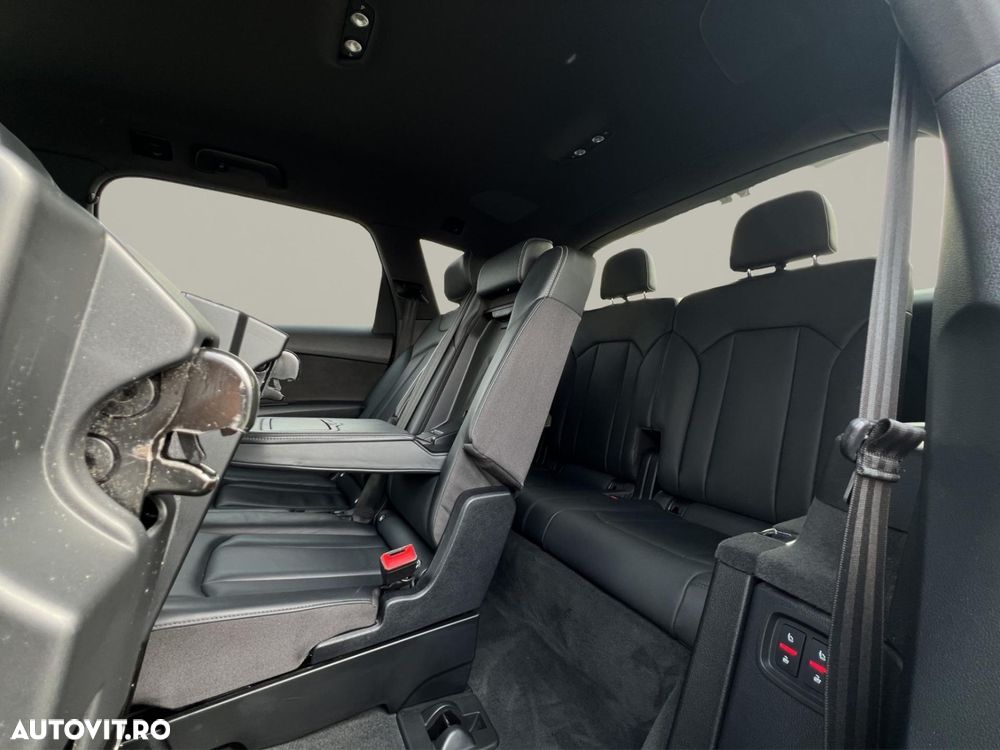 Audi Q7 3.0 50 TDI quattro Tiptronic S Line - 16