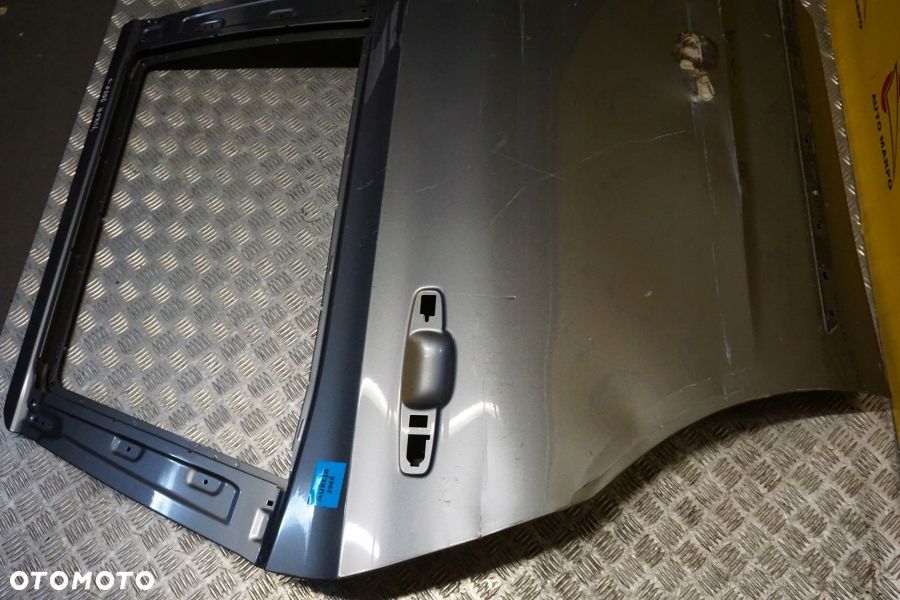 GMC CHEVROLET YUKON TAHOE 2021 - 2024 Drzwi Tył Prawe Tylne USA - 8