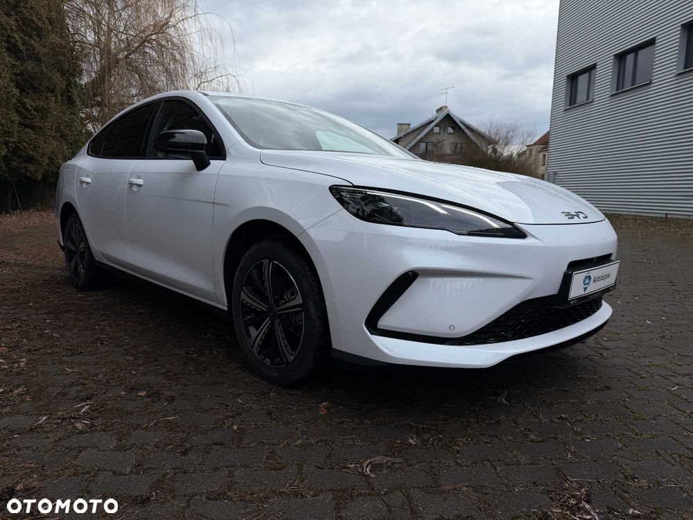BYD Seal 5 - 1