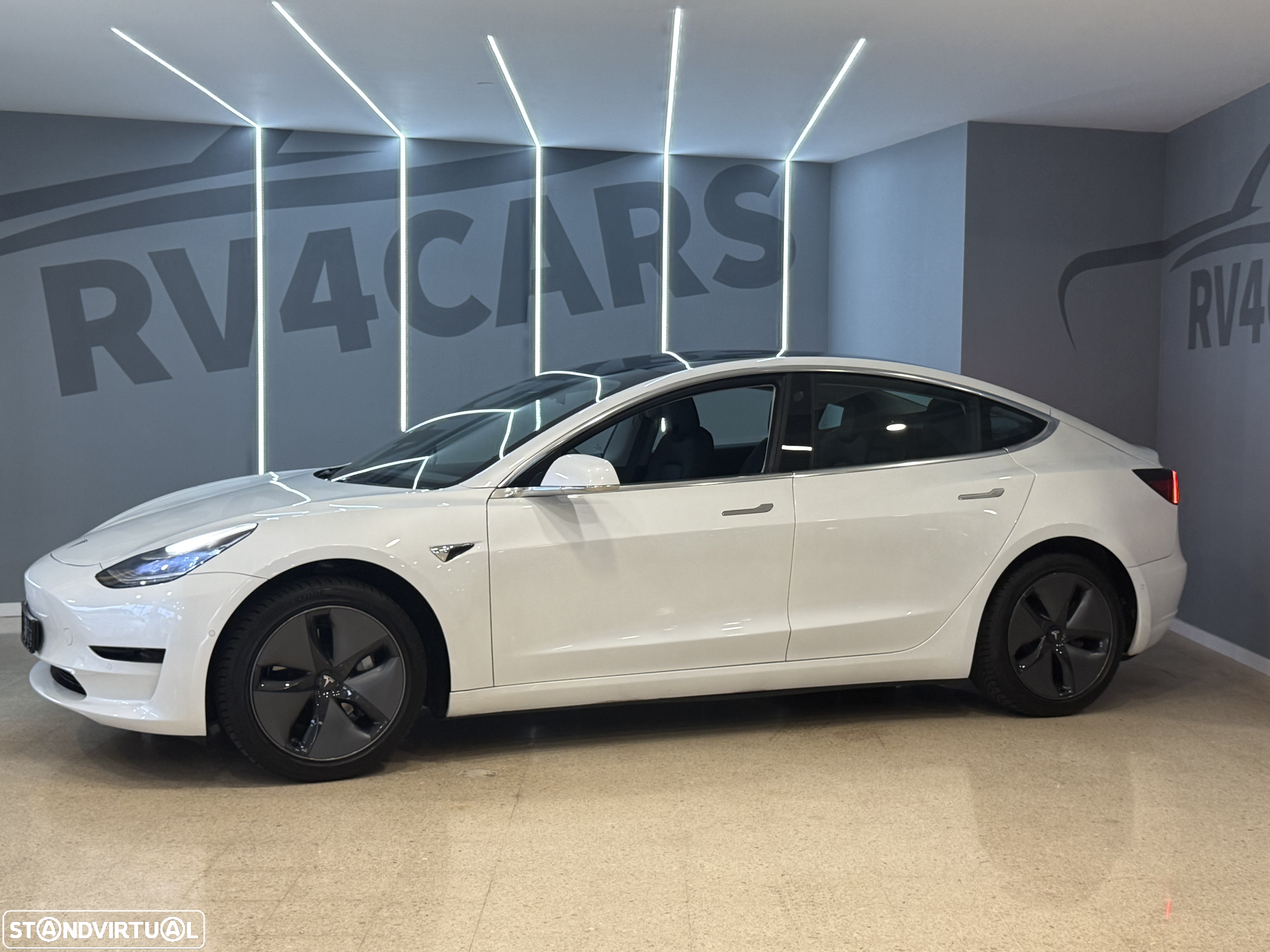 Tesla Model 3 Standard RWD Plus - 14