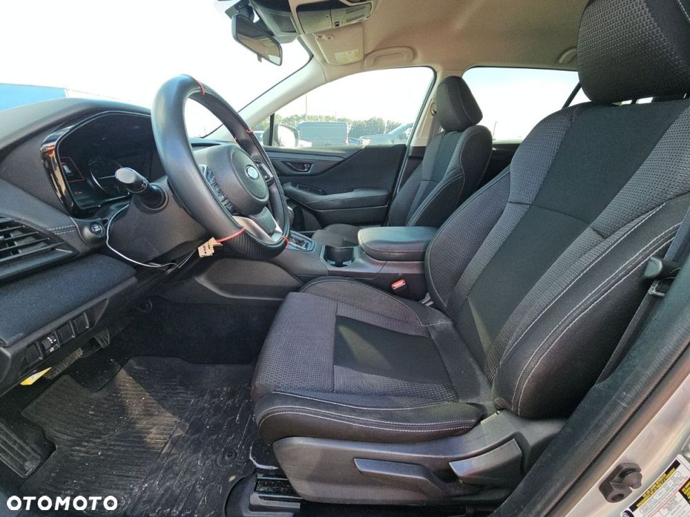 Subaru Outback - 13