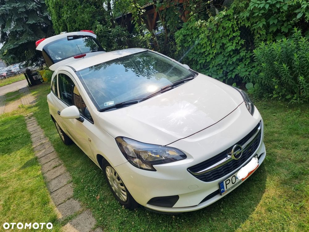 Opel Corsa 1.4 Essentia - 4
