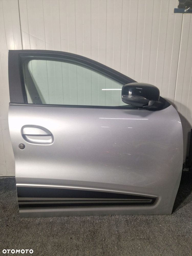 Drzwi przednie prawe/lewe Dacia Spring - lakier TEKQE - 2