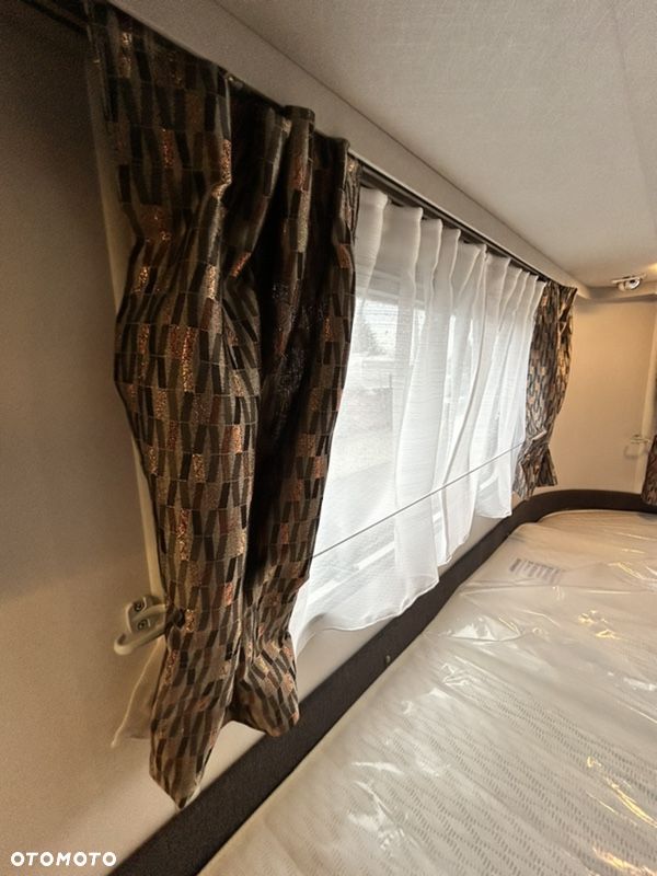 Hymer-Eriba Touring 542 - 19