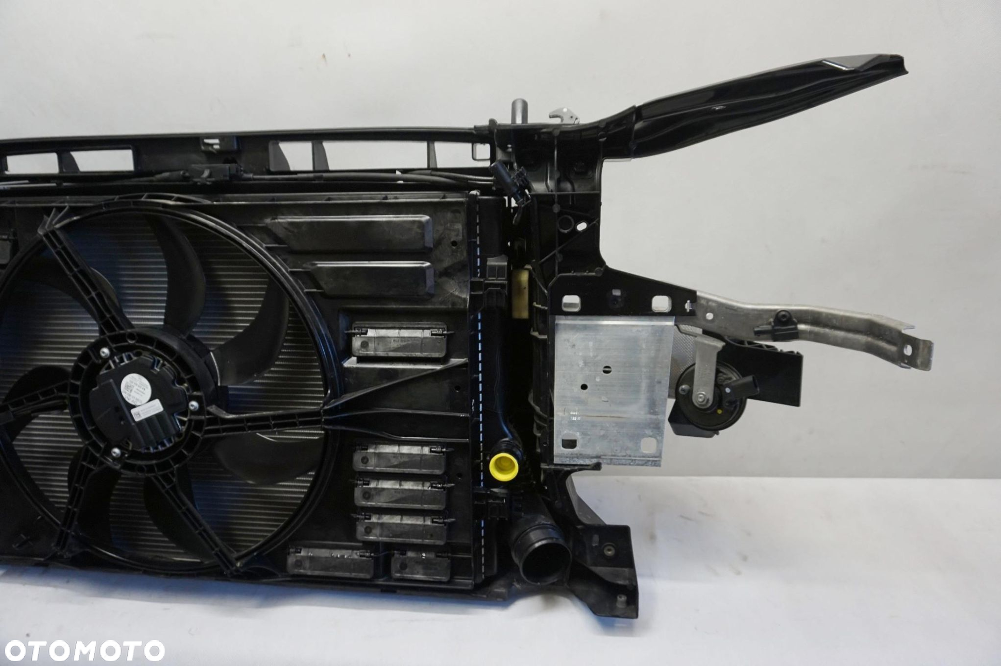 PAS PRZEDNI CHŁODNICE 2.0 TFSI AUDI TT 8S 5Q0959455AN 5Q0121203CL - 7