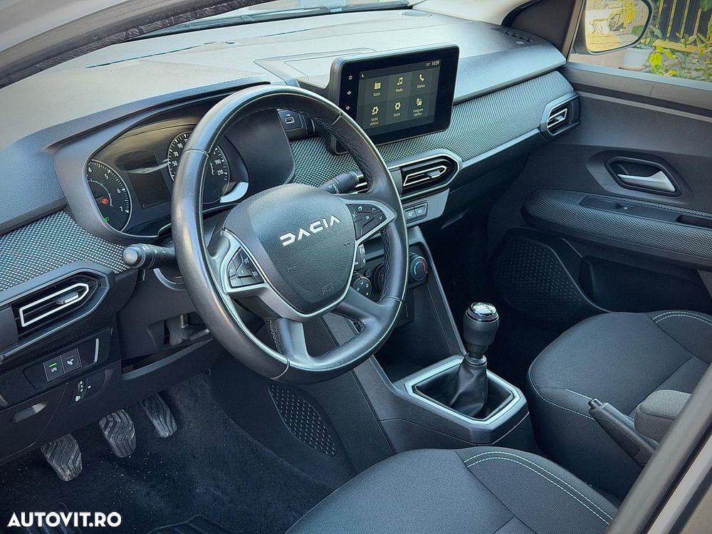 Dacia Logan TCe 90 MT6 Expression - 12