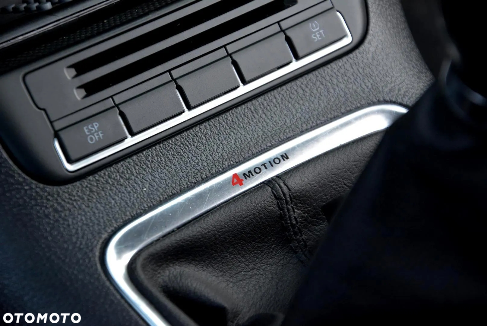 Volkswagen Tiguan 2.0 TDI DPF 4Motion Sport & Style - 32