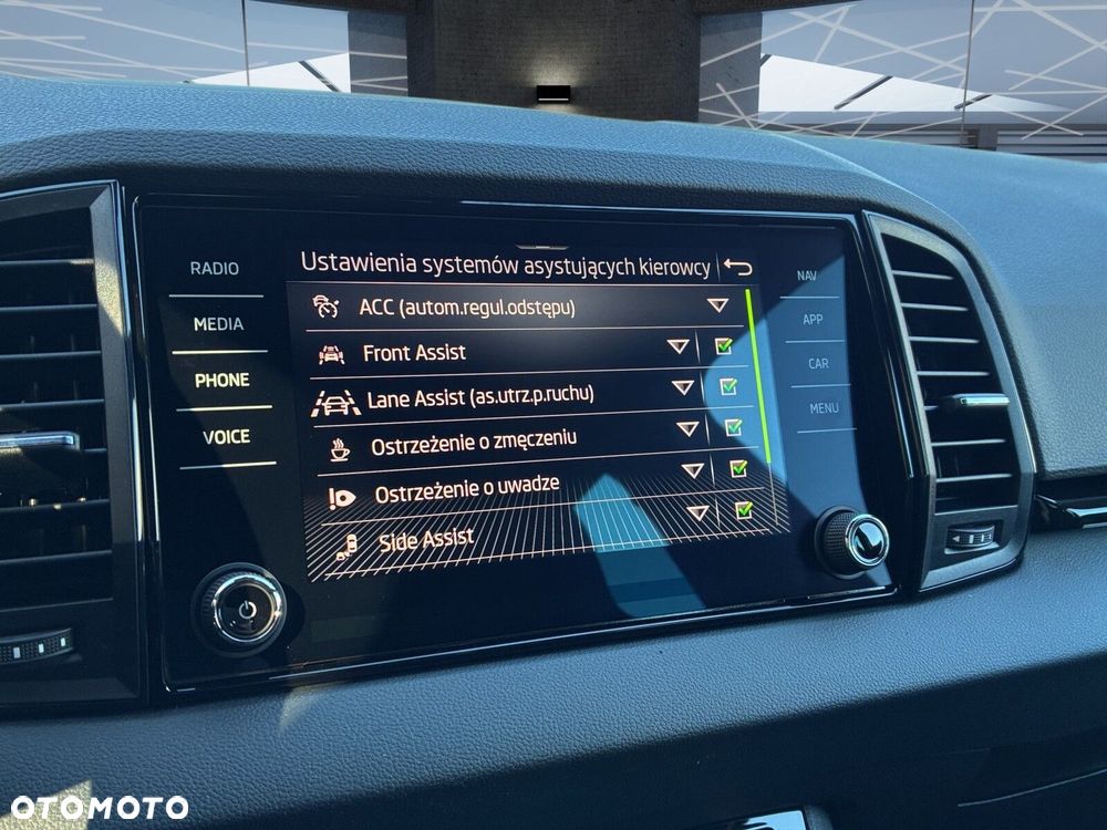 Skoda Karoq 2.0 TDI SCR 4x2 Sportline DSG - 19