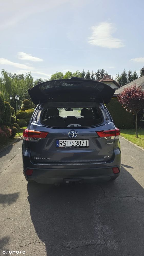 Toyota Highlander 2017 photo 2