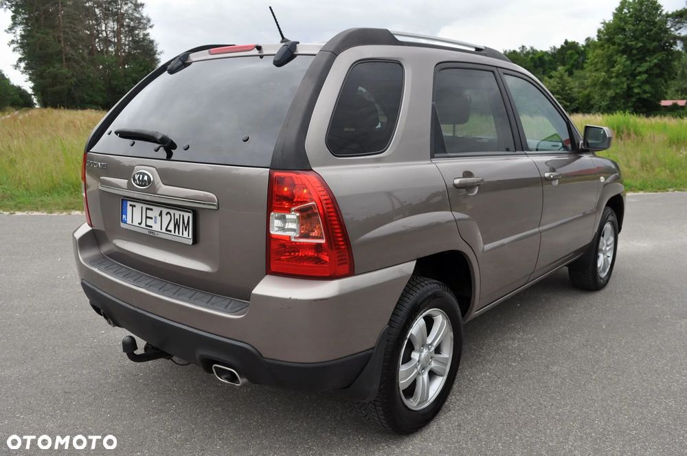 Kia Sportage 2.0 d Freedom 2WD - 14