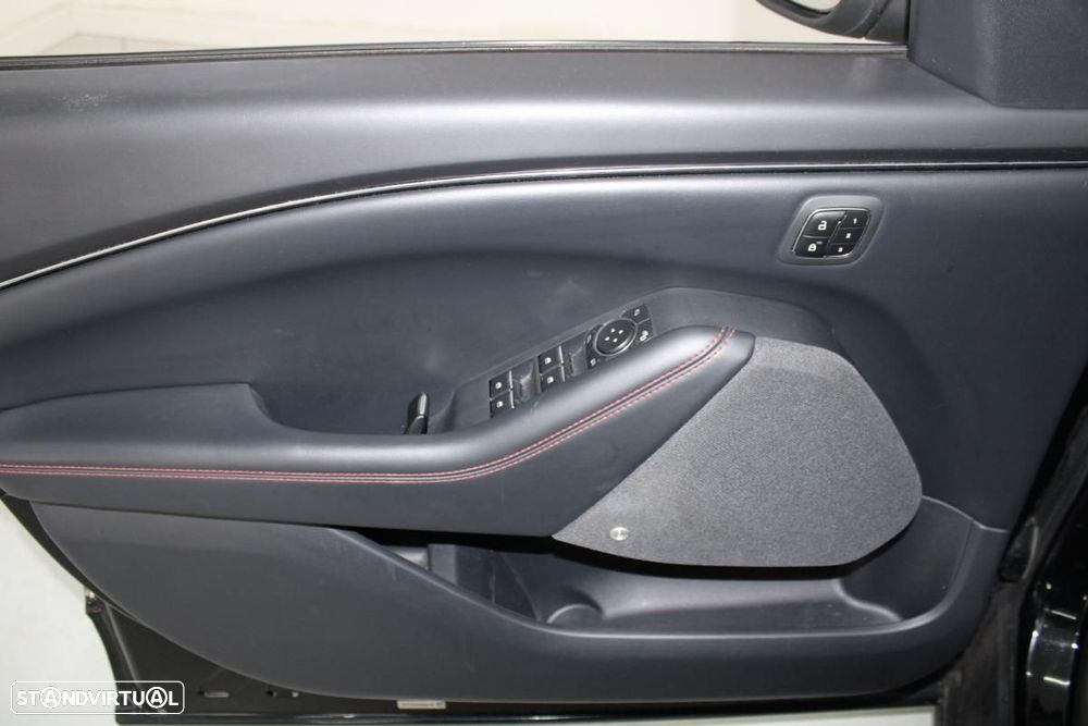 Ford Mustang Mach-E Standard AWD - 11