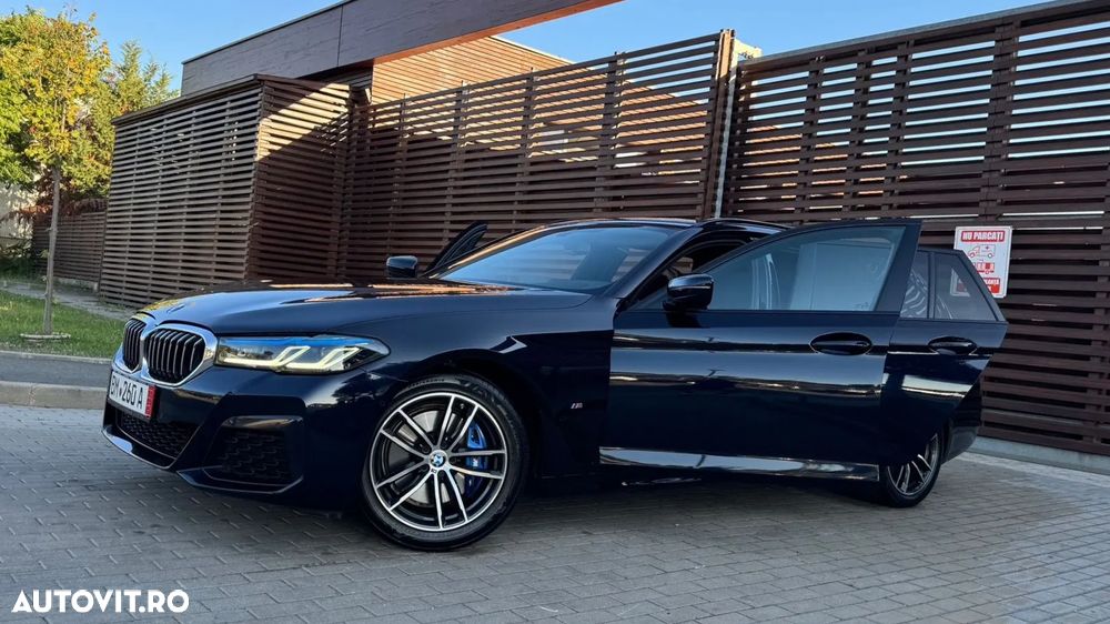 BMW Seria 5 520d xDrive Touring Aut. M Sport Edition - 2