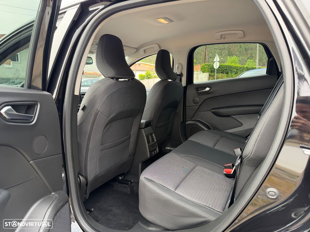 Renault Arkana 1.6 E-Tech Intens - 13