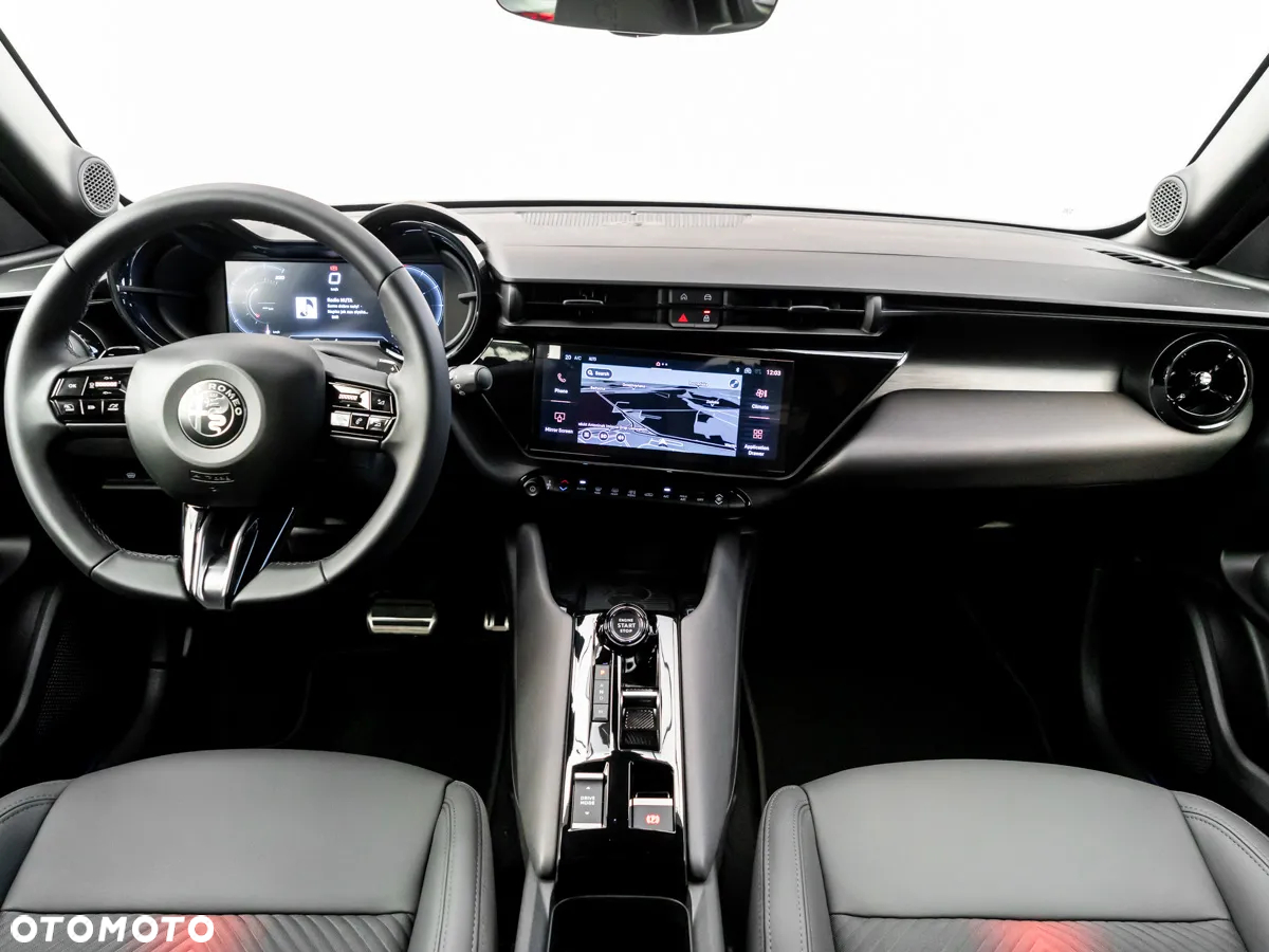 Alfa Romeo Junior 1.2 mHEV Ibrida Speciale eDCT - 31