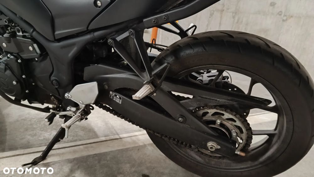 Yamaha MT - 13