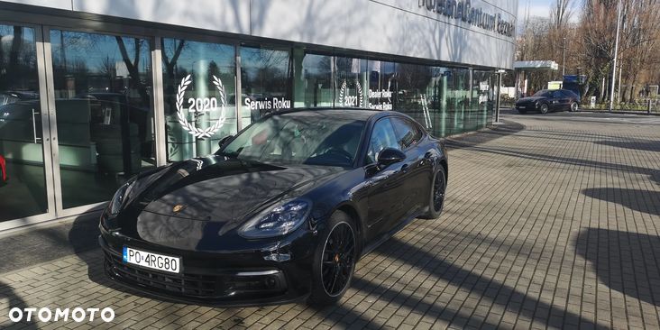 Porsche Panamera 4S