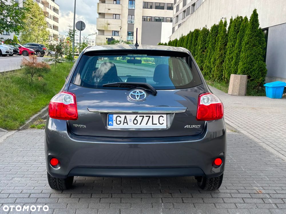 Toyota Auris 1.4 D-4D Premium - 5
