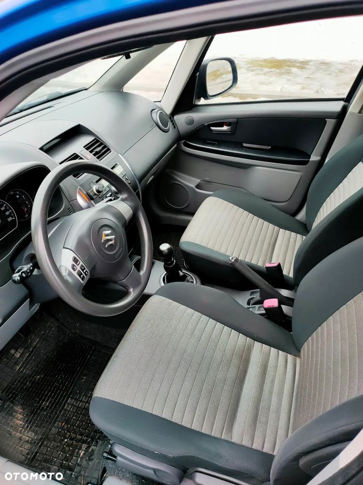 Suzuki SX4 1.6 VVT Streetline 4x2 Club - 11