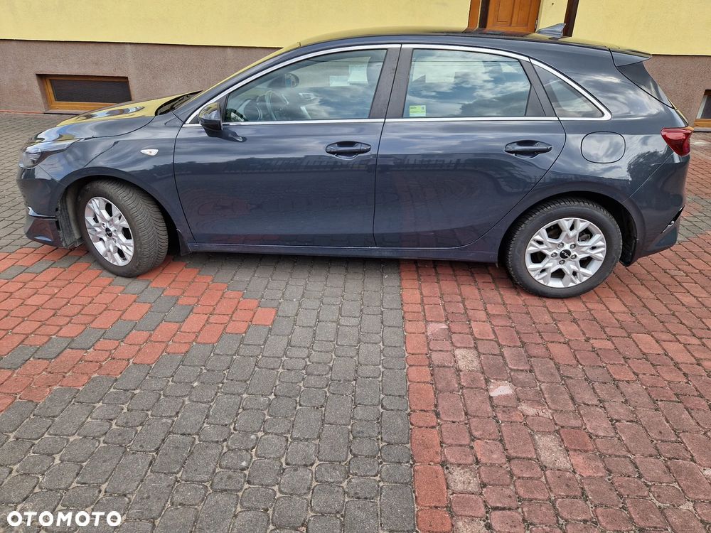 Kia Ceed 1.5 T-GDI M DCT - 25