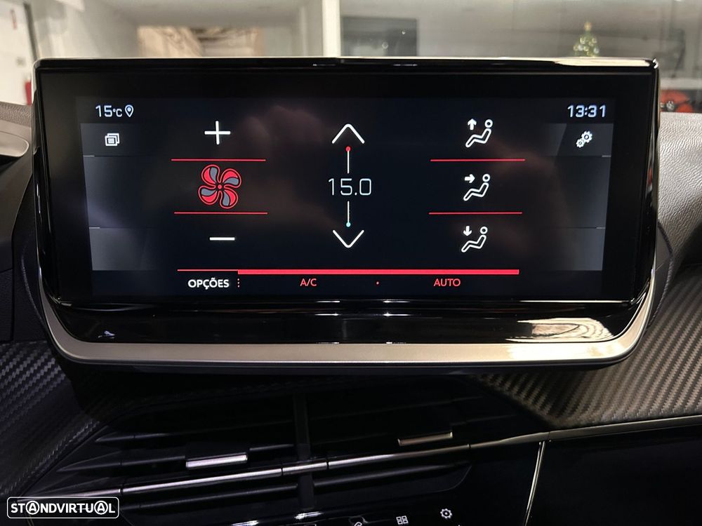 Peugeot 2008 1.2 PureTech Allure Pack - 28