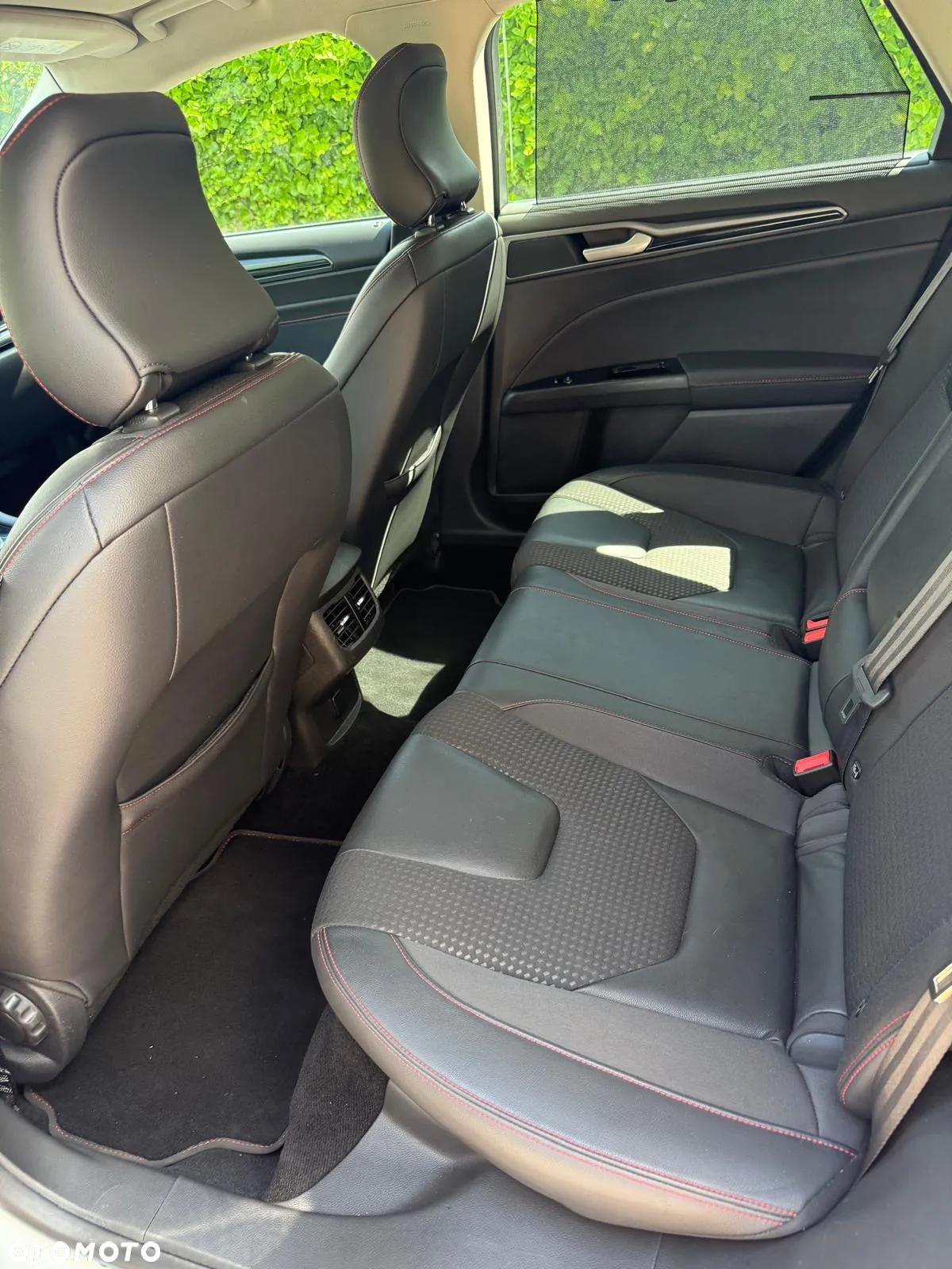 Ford Mondeo Turnier 2.0 EcoBlue ST-Line - 15