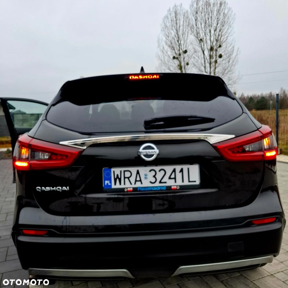 Nissan Qashqai 1.6 DIG-T N-Connecta - 19
