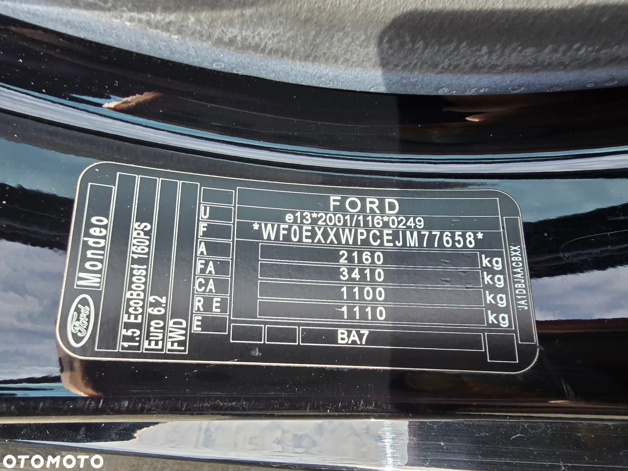 Ford Mondeo 1.5 EcoBoost ST-Line X - 24