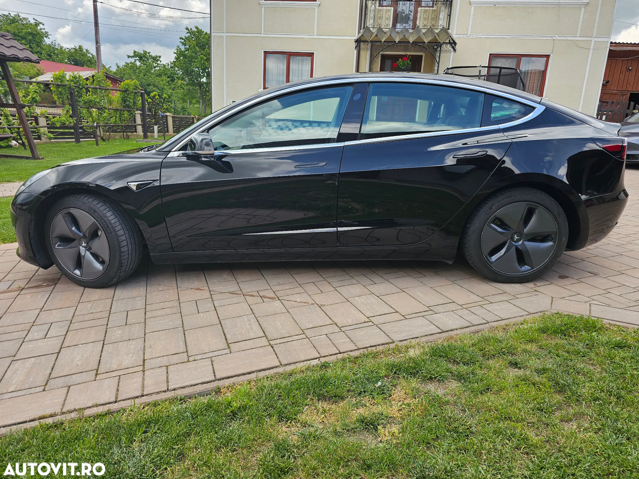 Tesla Model 3 Langstreckenbatterie Allradantrieb Dual Motor Performance - 26