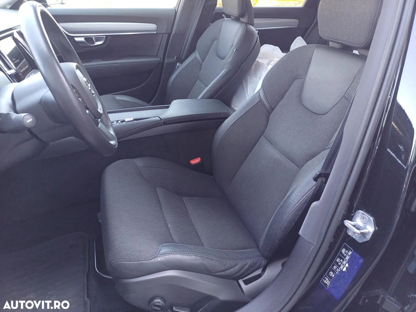 Volvo S90 - 11