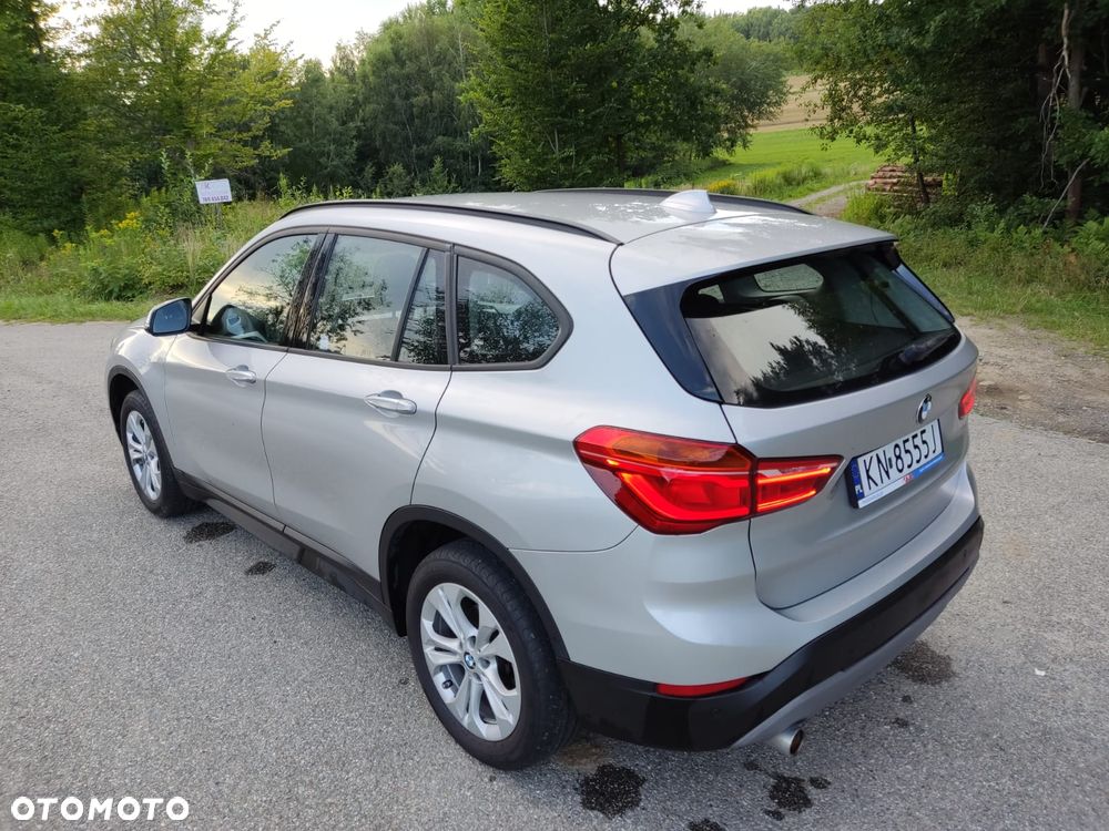 BMW X1 sDrive16d Sport Line - 10