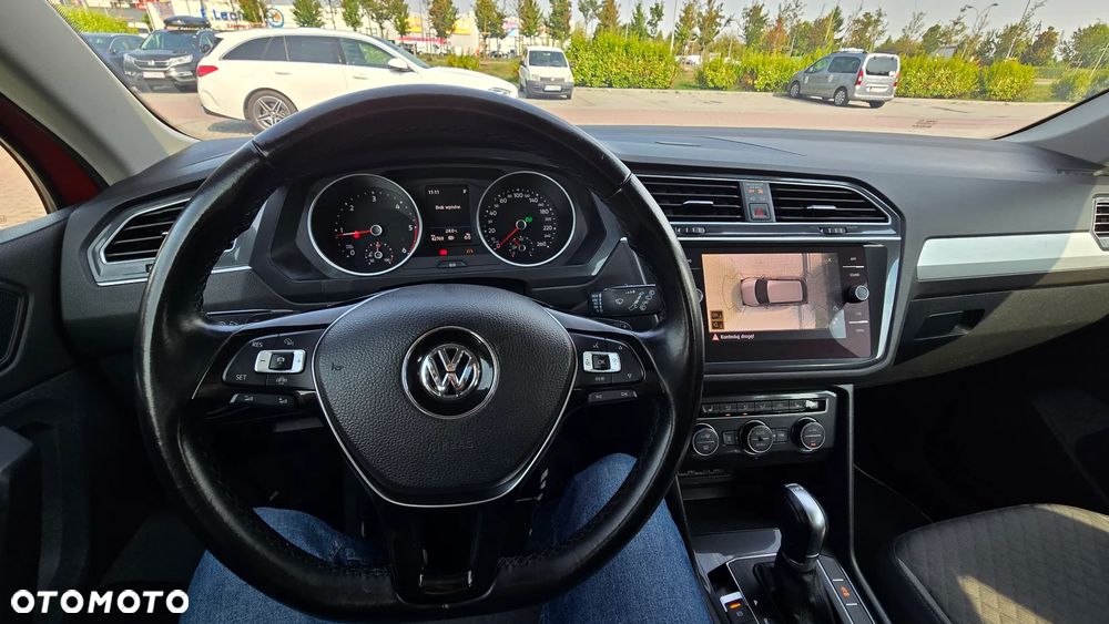 Volkswagen Tiguan ver-2-0-tdi-scr-4motion-bluemotion-techn-dsg-comfortline - 17