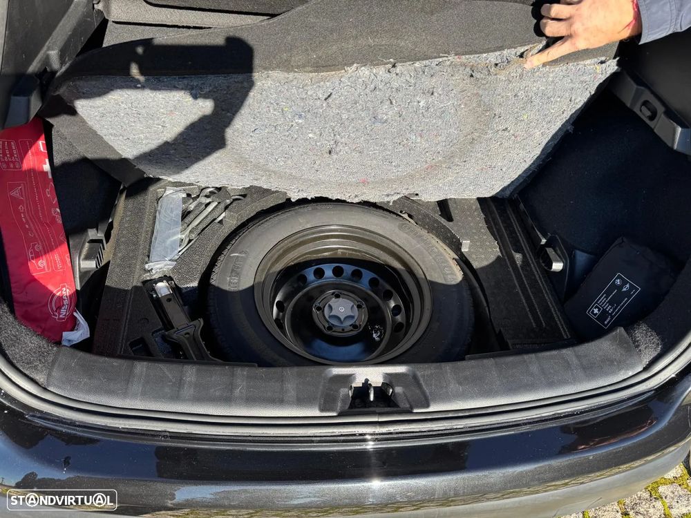 Nissan Qashqai 1.5 dCi N-Connecta - 16