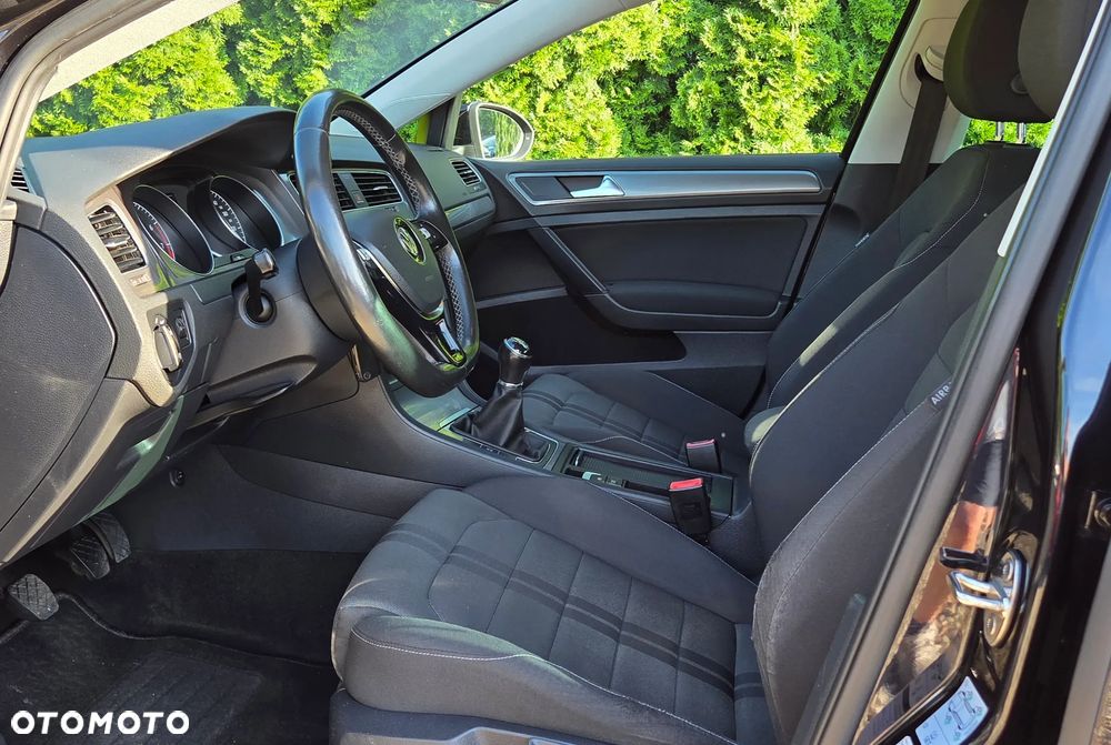 Volkswagen Golf 1.2 TSI Comfortline - 13