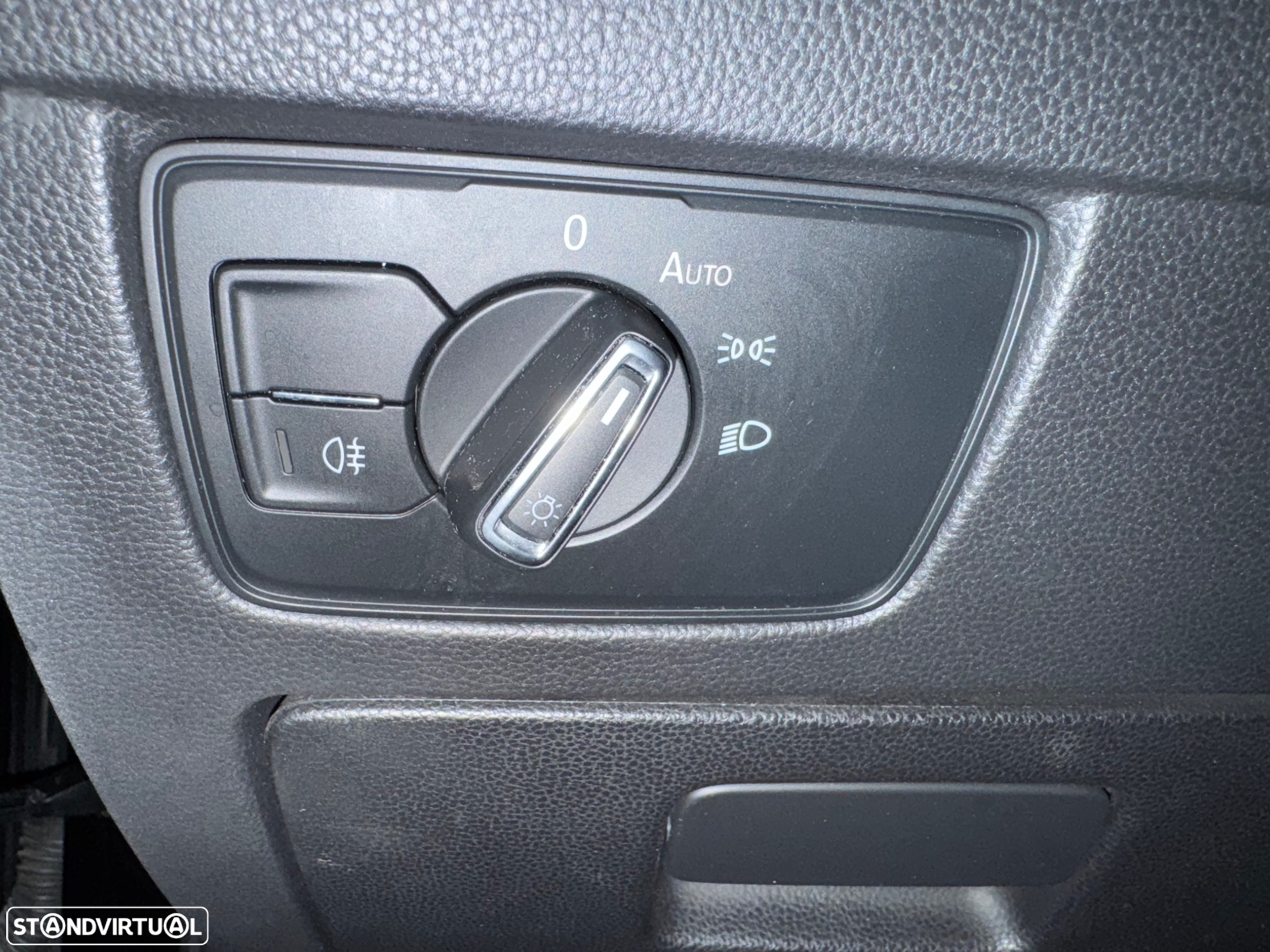 VW Arteon 2.0 TDI Elegance DSG - 27