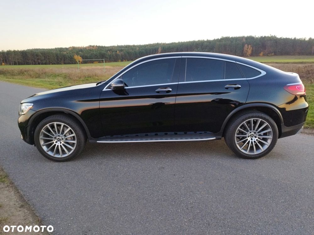 Mercedes-Benz GLC 300 4Matic 9G-TRONIC AMG Line - 6