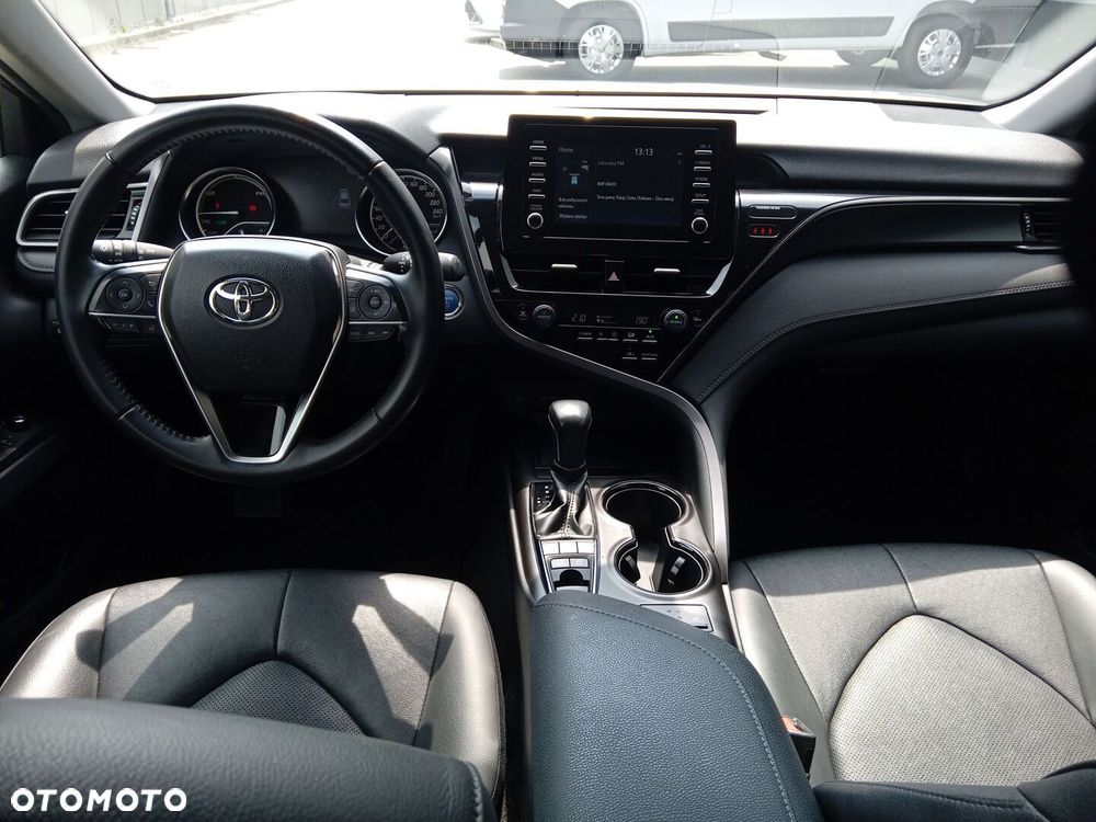 Toyota Camry - 15