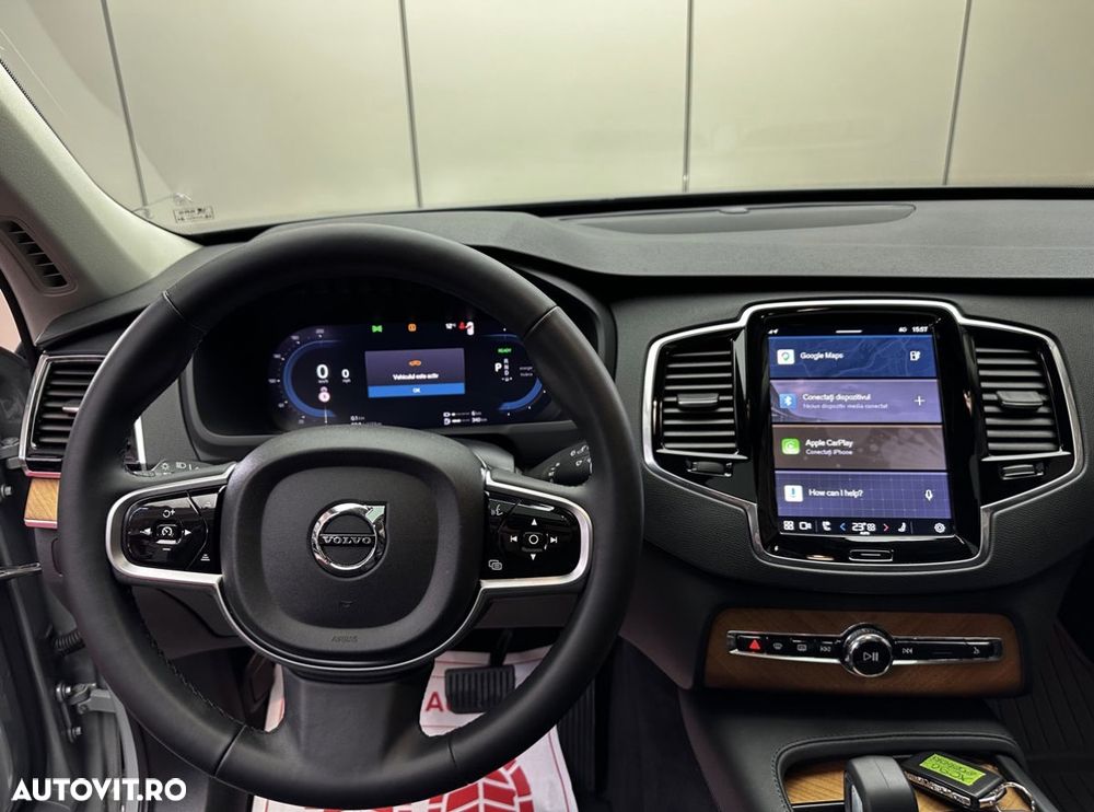 Volvo XC 90 T8 AWD PHEV Plus Dark - 7
