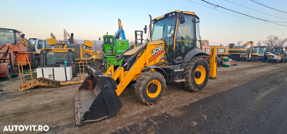 JCB 3CX  Buldoexcavator - 2