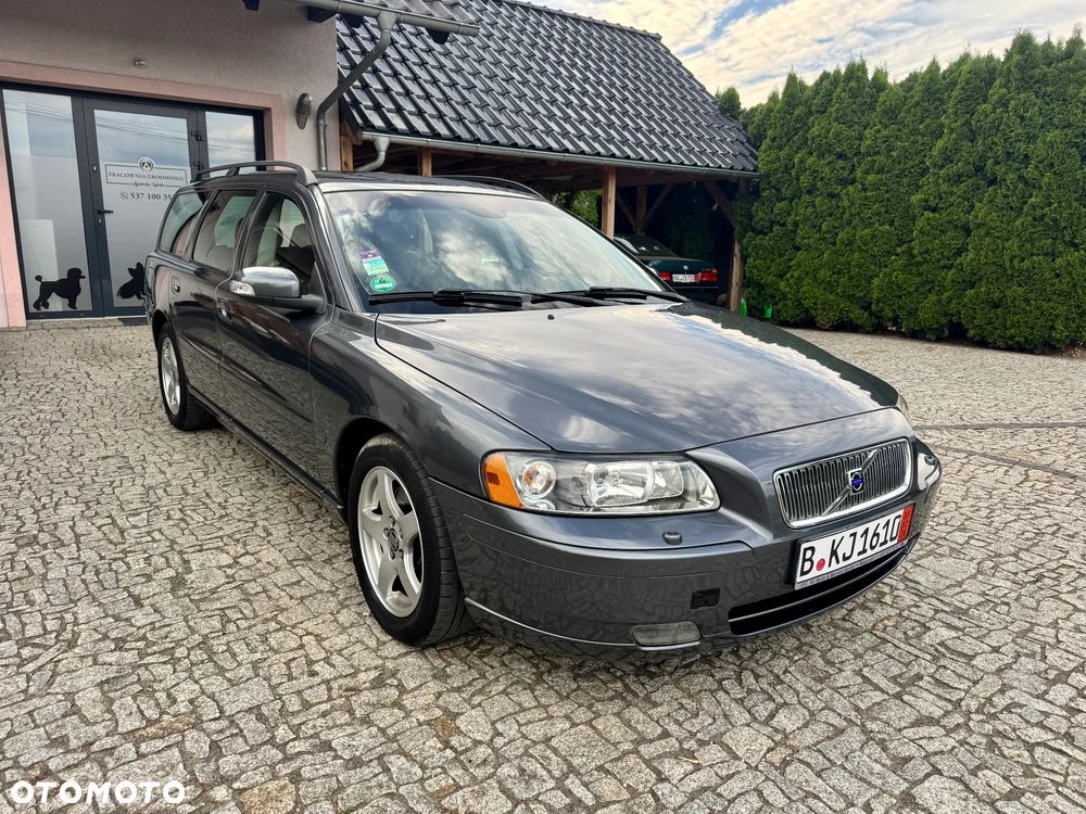 Volvo V70 2.4 Premium - 3
