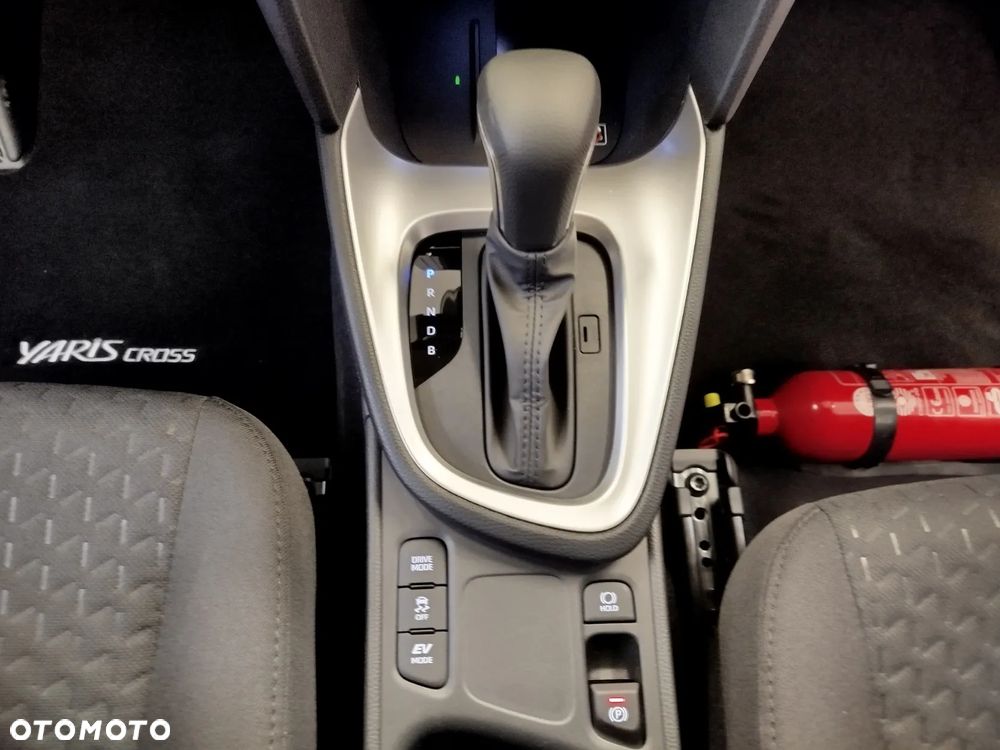 Toyota Yaris Cross - 14