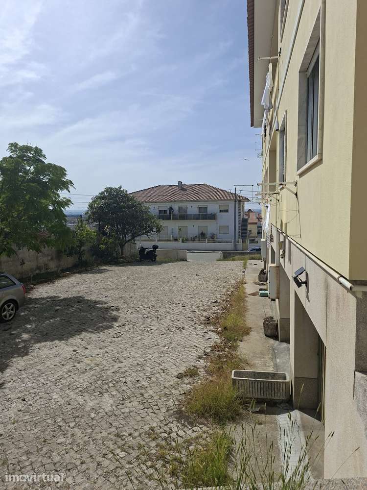 Apartamento T3 Encosta do Sol - Caldas da Rainha - Grande imagem: 2/20