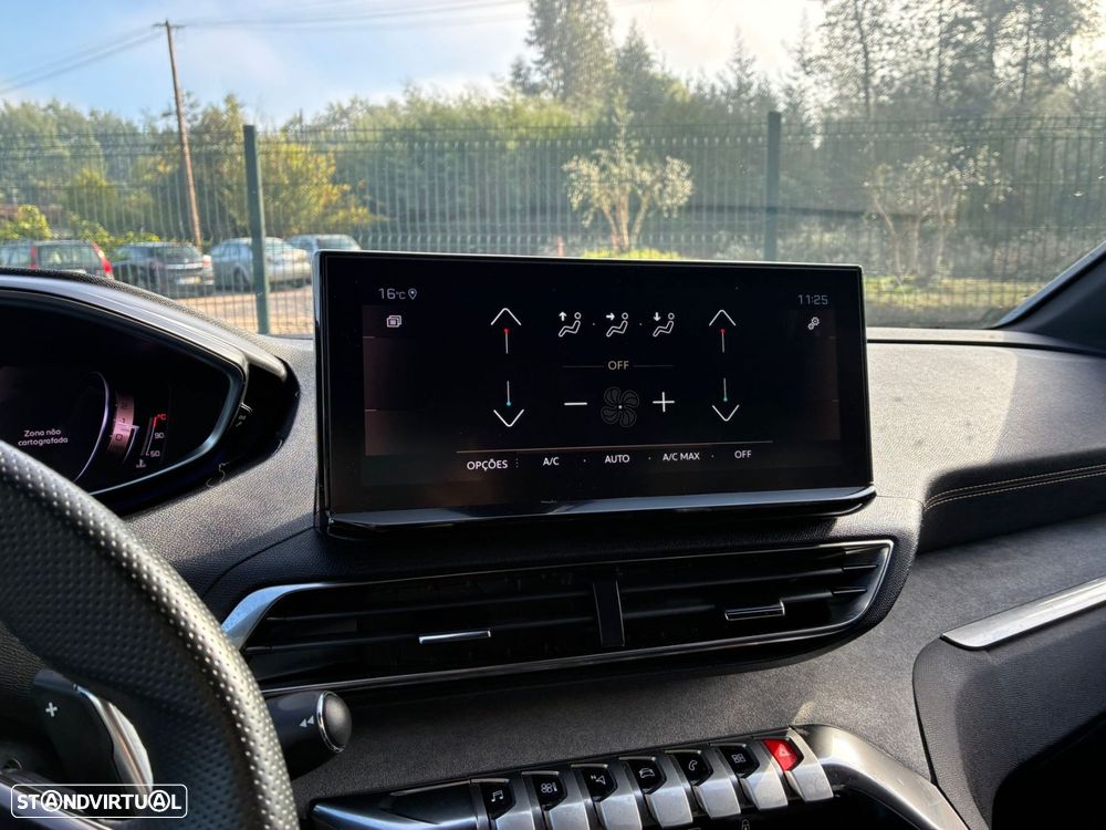 Peugeot 5008 1.5 BlueHDi GT Pack EAT8 - 23